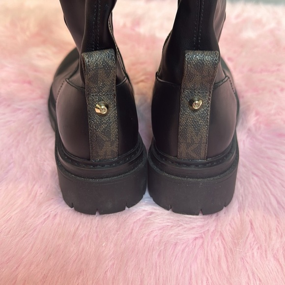 Michael Kors black leather over the knee heeled boots size 6.5 - Picture 3 of 7